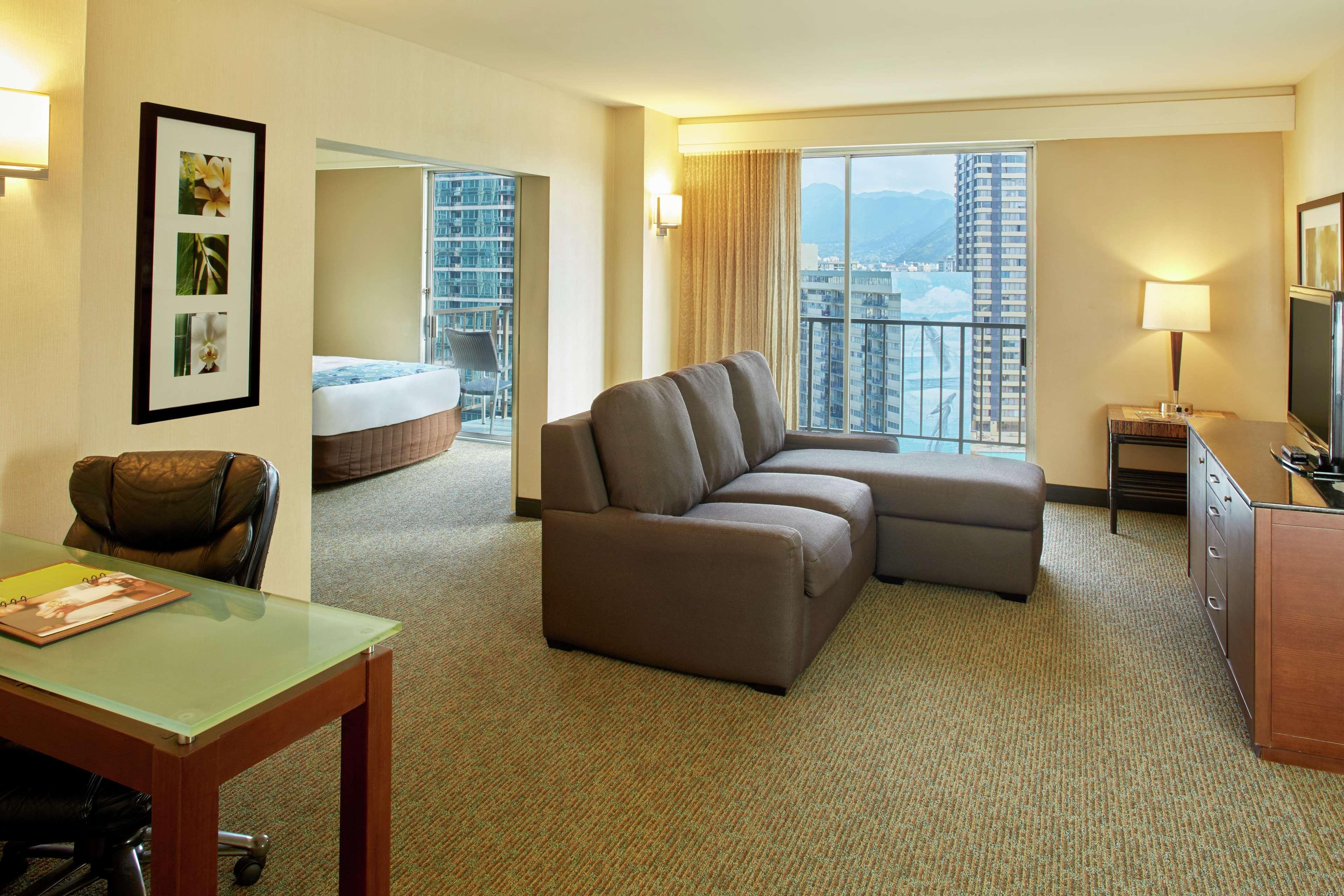 הונולולו Holiday Inn Express Waikiki By Ihg מראה חיצוני תמונה