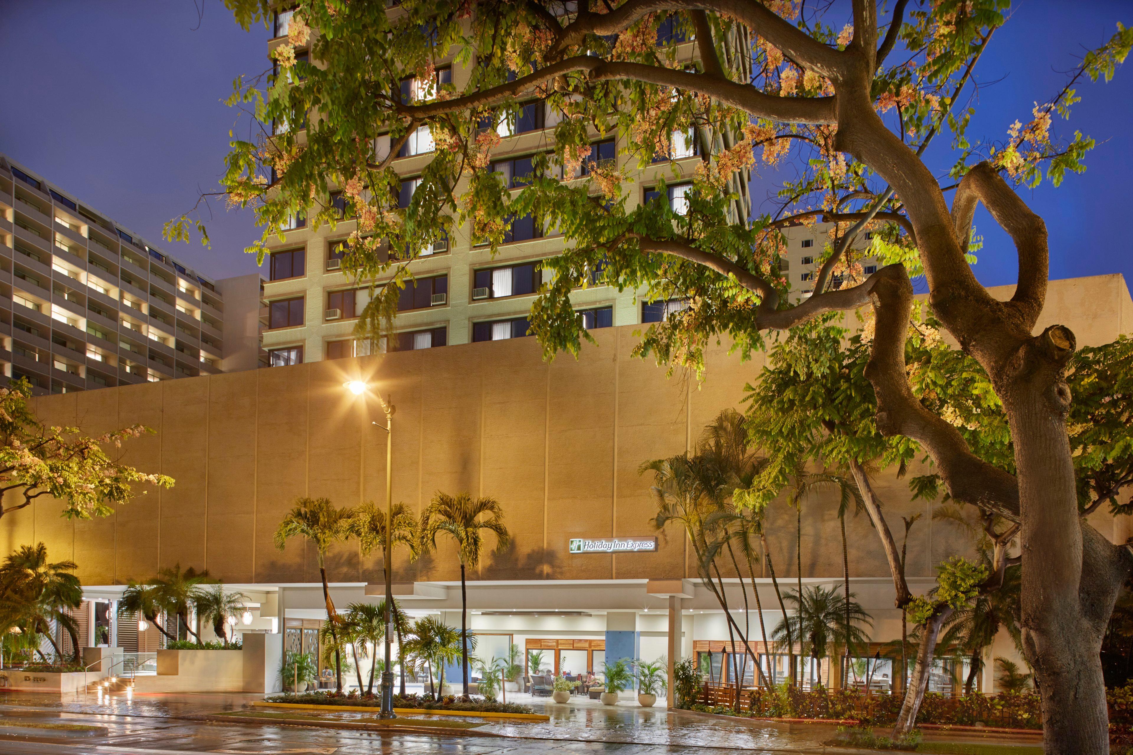 הונולולו Holiday Inn Express Waikiki By Ihg מראה חיצוני תמונה