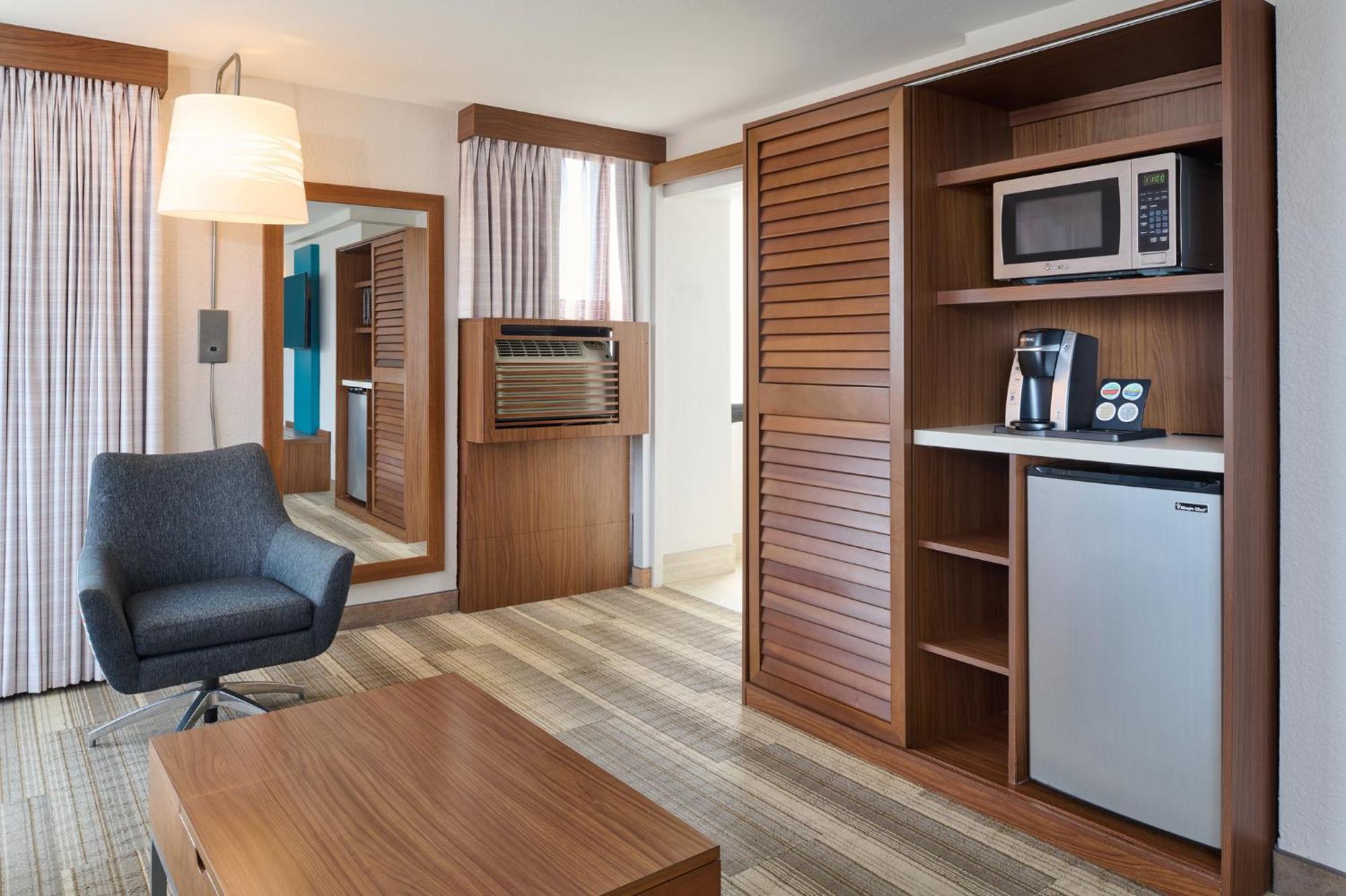 הונולולו Holiday Inn Express Waikiki By Ihg מראה חיצוני תמונה