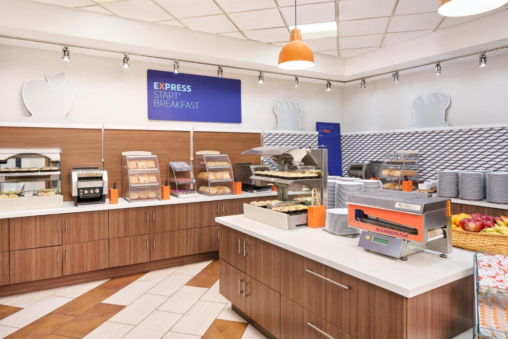 הונולולו Holiday Inn Express Waikiki By Ihg מראה חיצוני תמונה