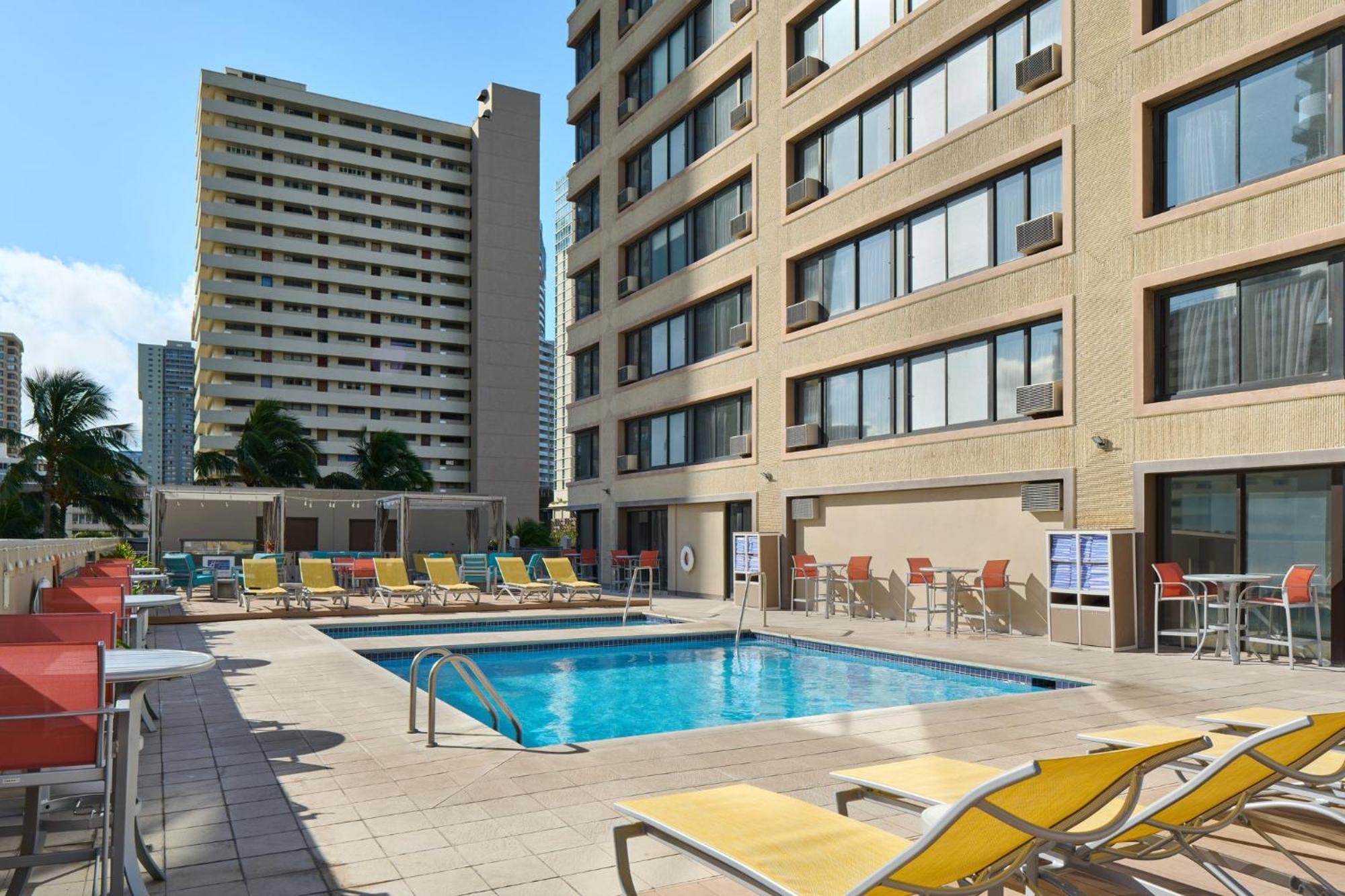 הונולולו Holiday Inn Express Waikiki By Ihg מראה חיצוני תמונה